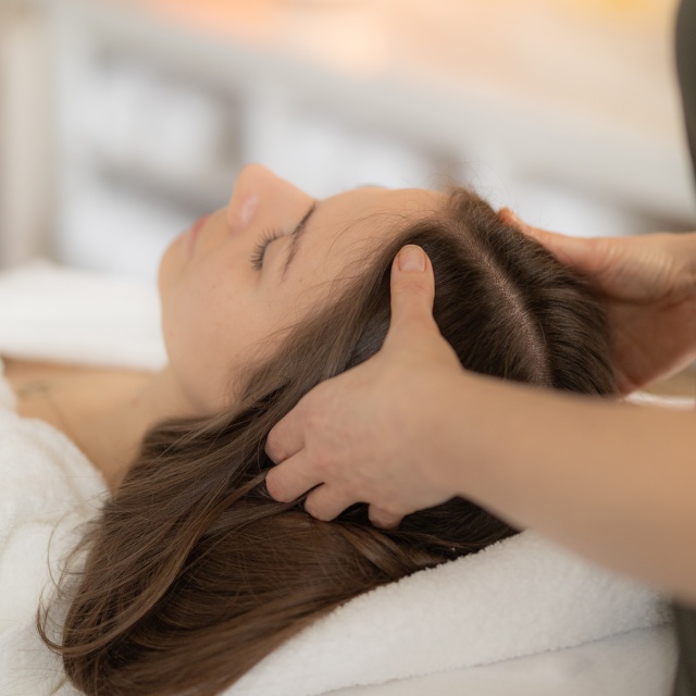 Shiro Abhyanga - Kopfmassage
